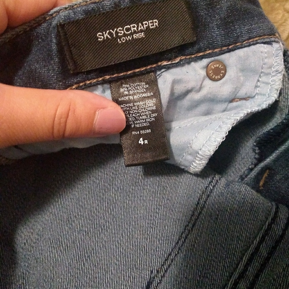 Express Jeans - Picture 3 of 5